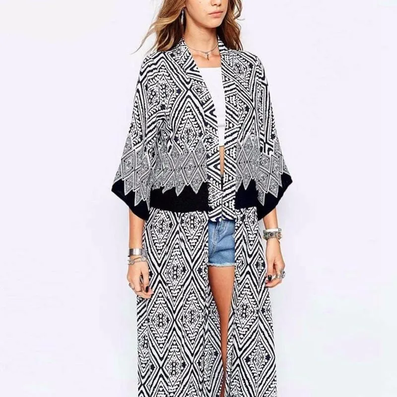 Geometric Pattern Maxi Kimono