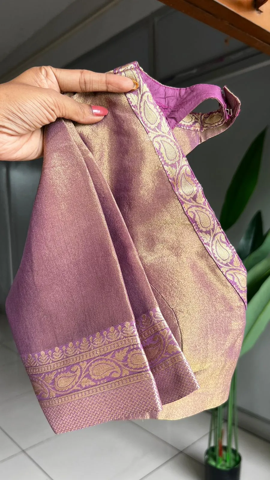 Lavender gold matrix banarasi saree with blouse