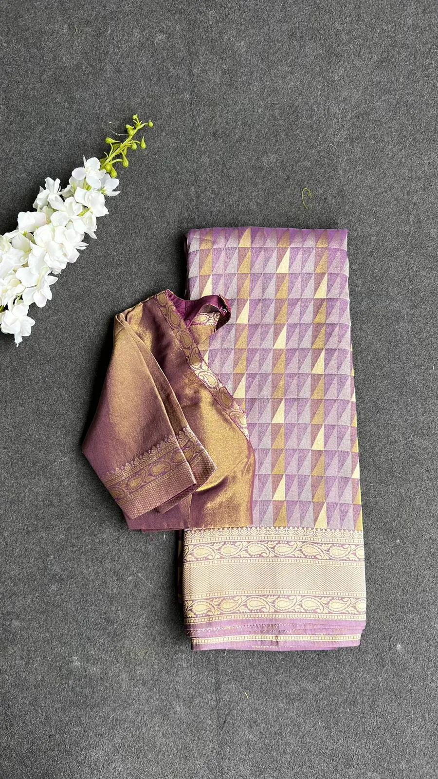 Lavender gold matrix banarasi saree with blouse