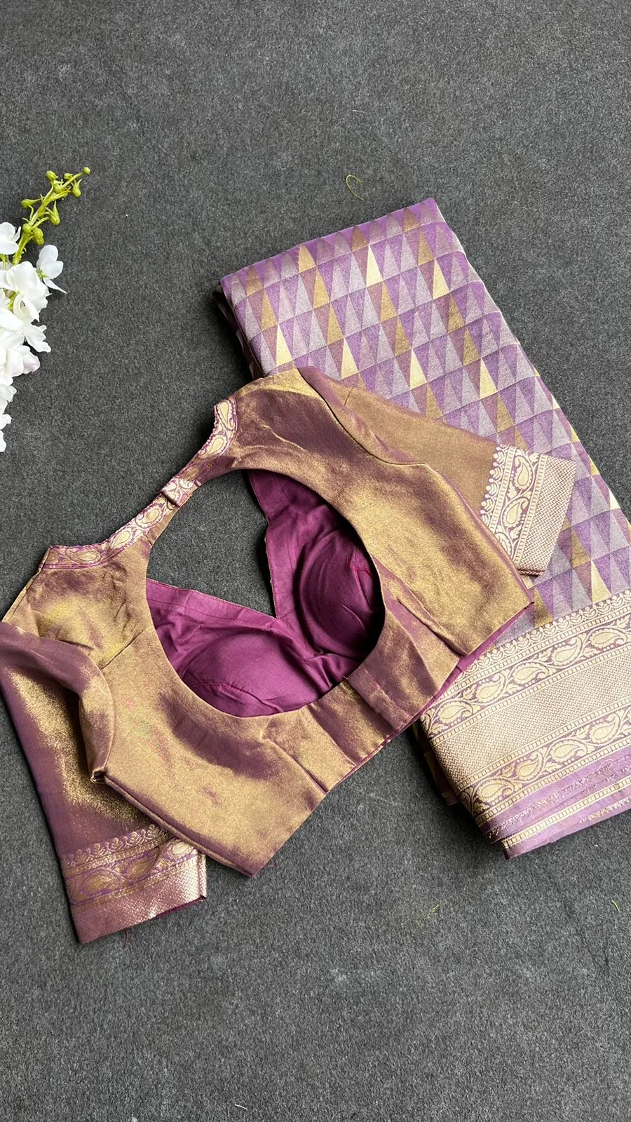 Lavender gold matrix banarasi saree with blouse