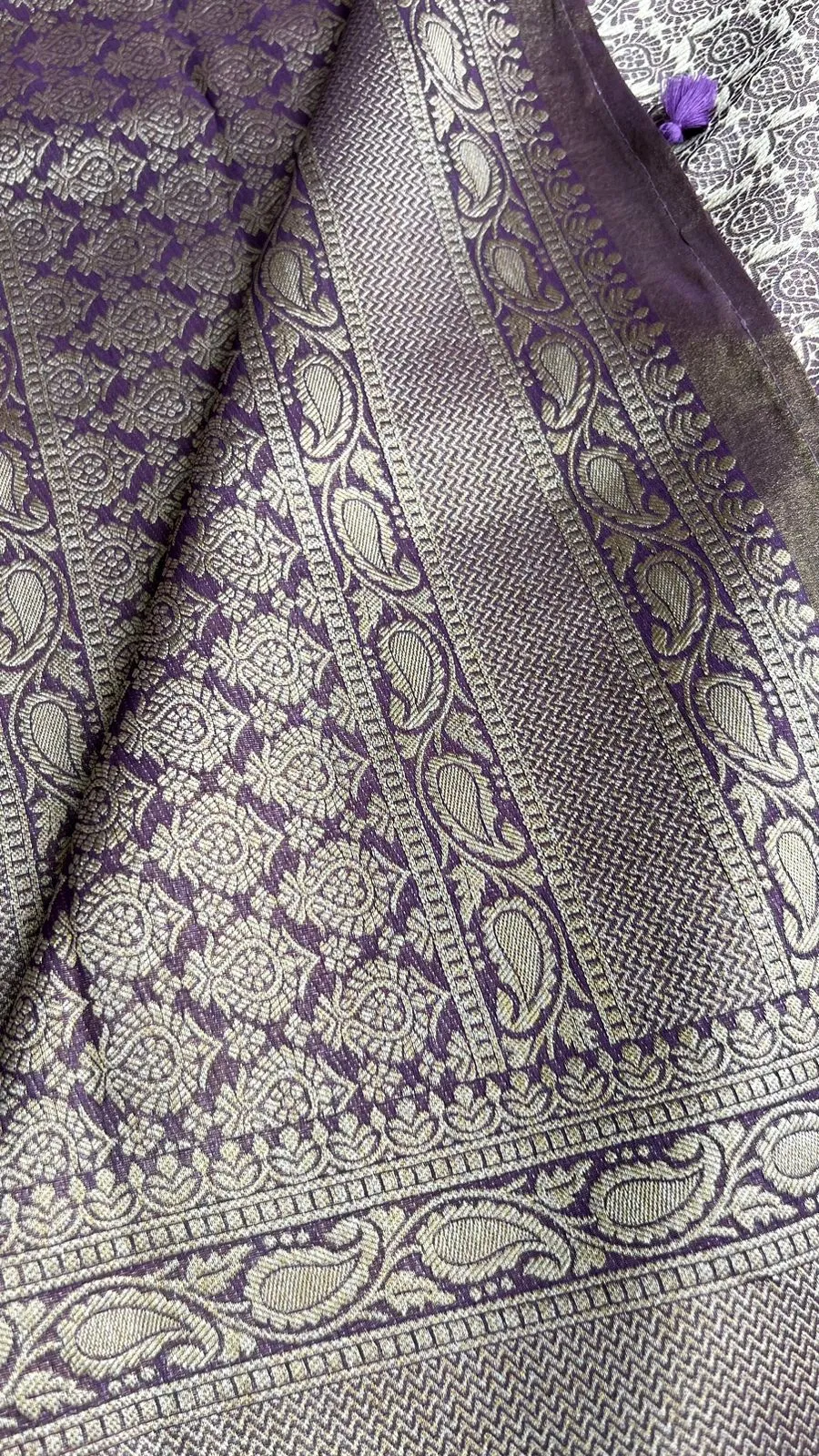 Lavender gold matrix banarasi saree with blouse